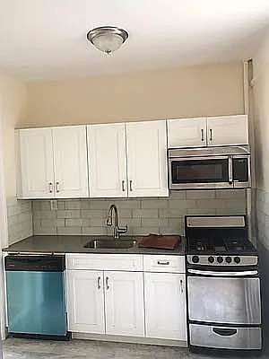 1st image of 2521 31st Ave #A15