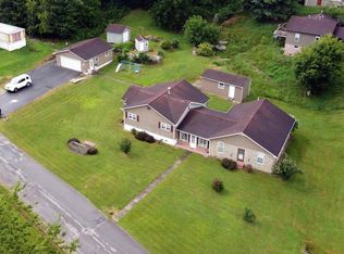 156 Gray Rd, Beckley, WV 25801