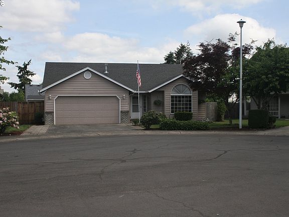 2nd image of 13110 NE 50th Cir