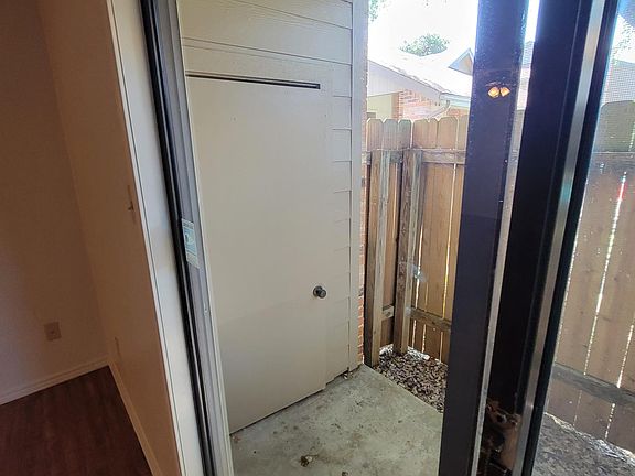 3rd image of 517 Linda Dr