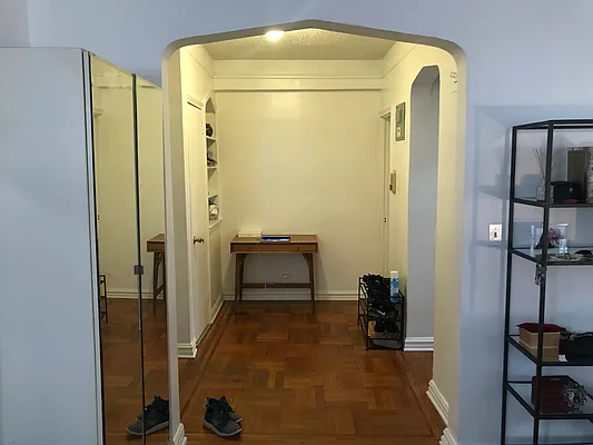 Rented by SUN WOOD REAL ESTATE | media 6