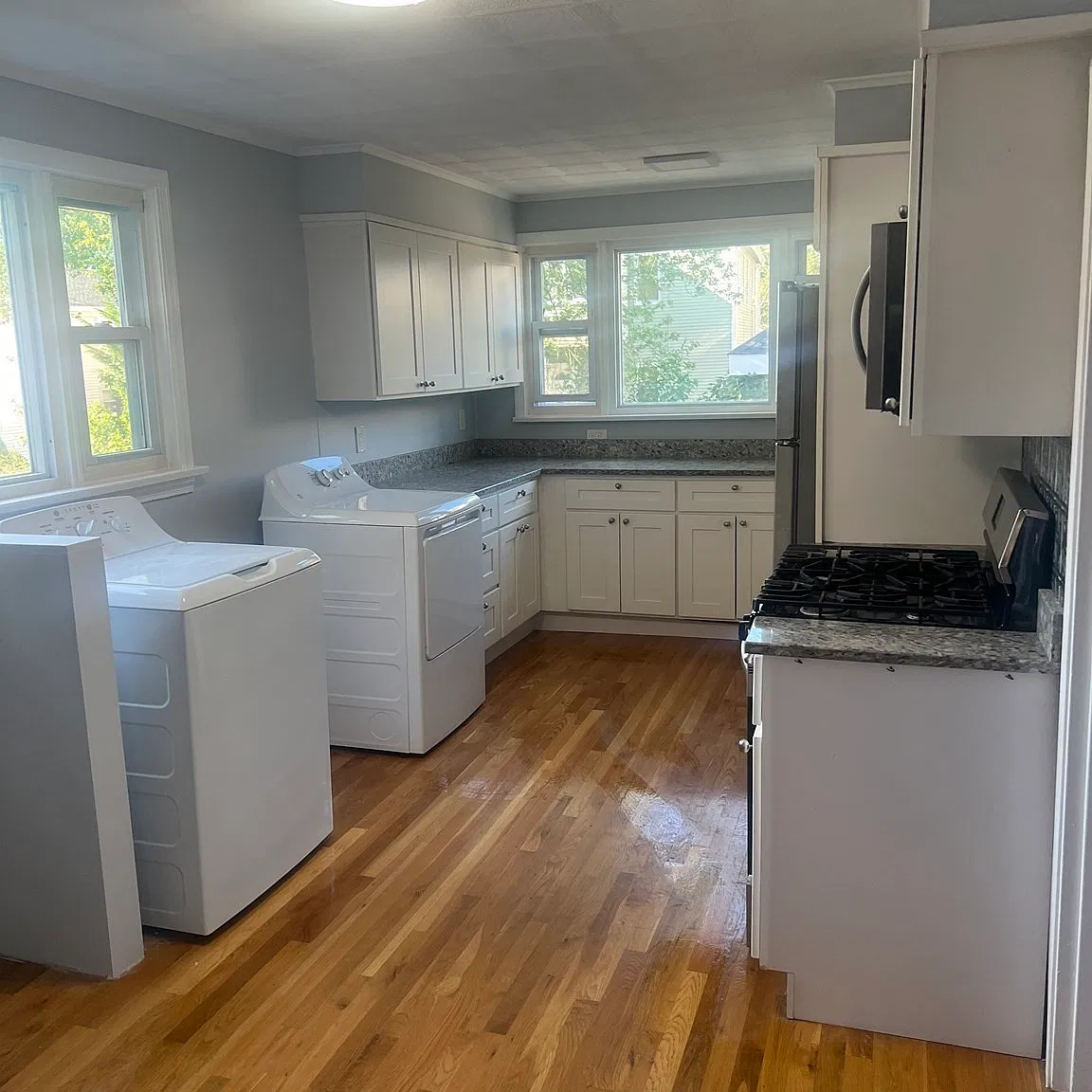 23 Waters Ave — Photo 4