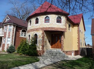 5241 N Osceola Ave, Chicago, IL