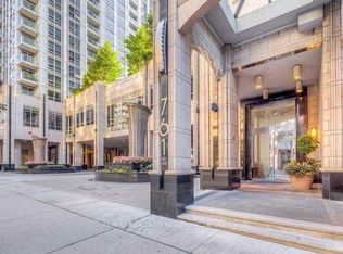 761 Bay St #306-C01, Toronto, ON M5G 2R2