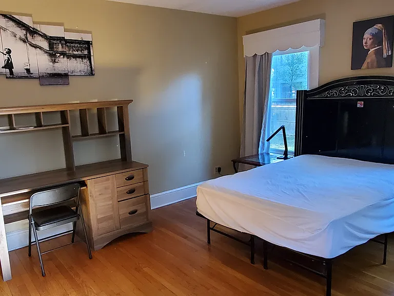 733 Whitney Ave #1 — Photo 9