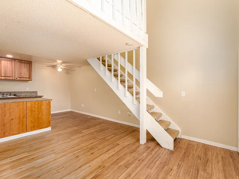 417 W North Ave #100 — Photo 17