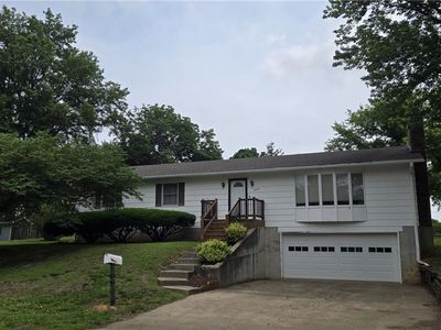 2213 Millwood Dr, Atchison, KS, 66002
