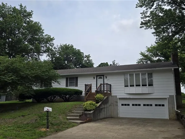 2213 Millwood Dr, Atchison, KS 66002