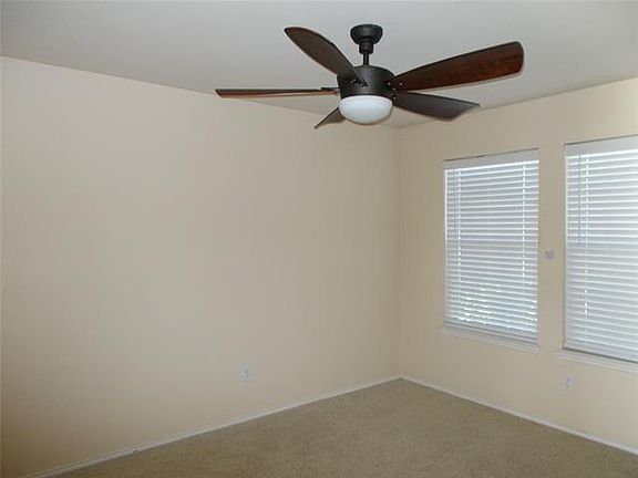 3rd image of 557 Lead Creek Dr