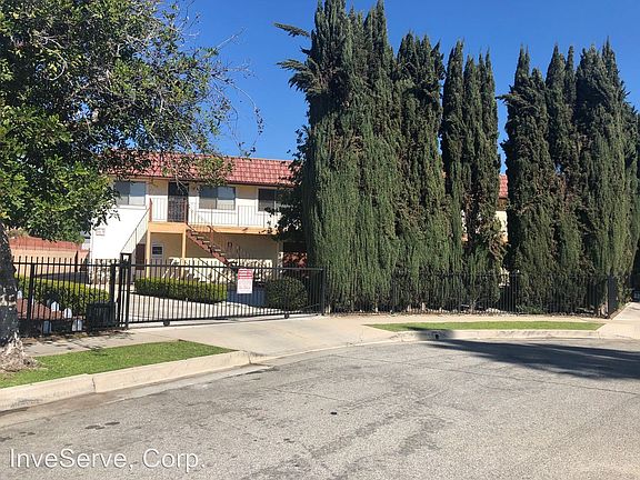 4th image of 155 W Ramona Blvd APT F
