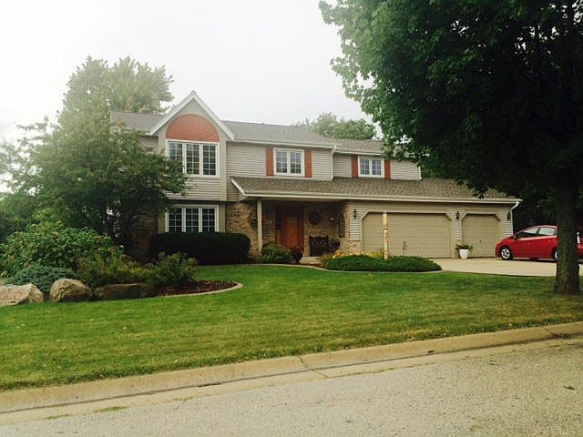 1st image of 8418 W Beacon Hill Dr
