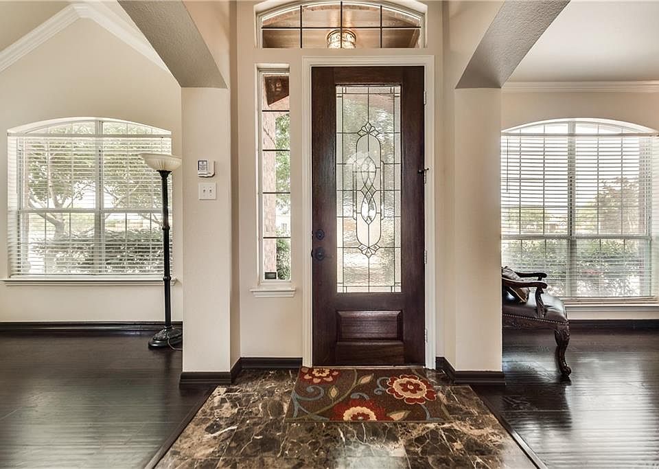 1st image of 3832 Oxbow Creek Ln