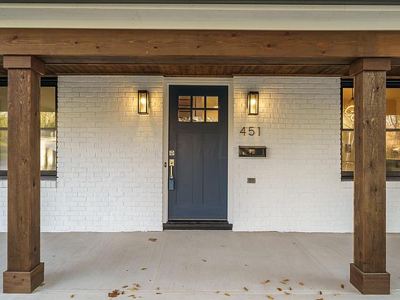 2nd image of 451 Lambourne Ave