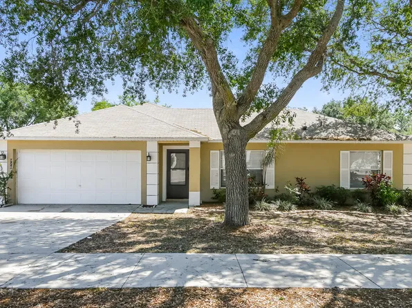 926 Willow Run St, Minneola, FL 34715