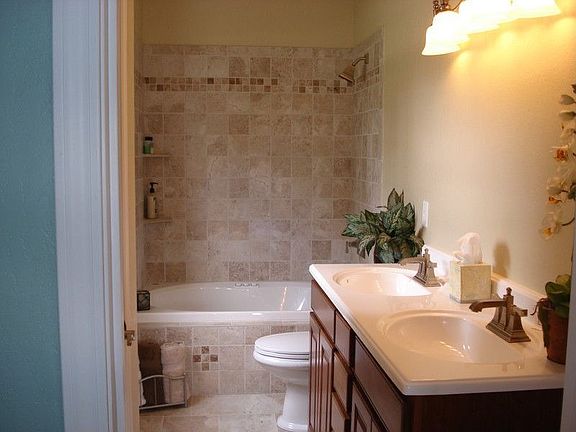2nd image of 4200 Tazewell Pike