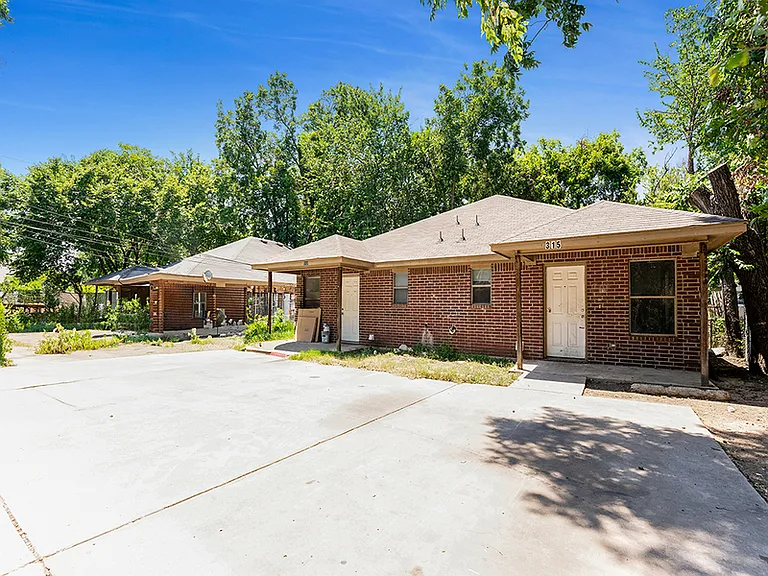315 Isbell Rd — Photo 20