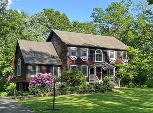 17 Elm Street, Red Hook, NY 12571