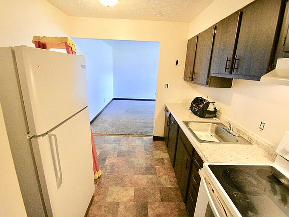 3rd image of 54 N Williams St APT 1