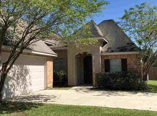 6319 Cross Gate Dr, Baton Rouge, LA 70817