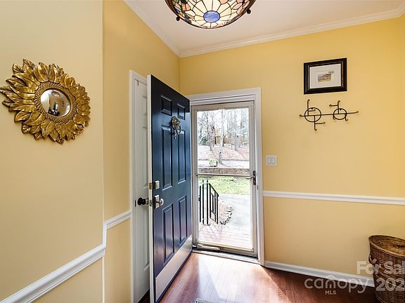 5th image of 6227 Padget Parrish Ct
