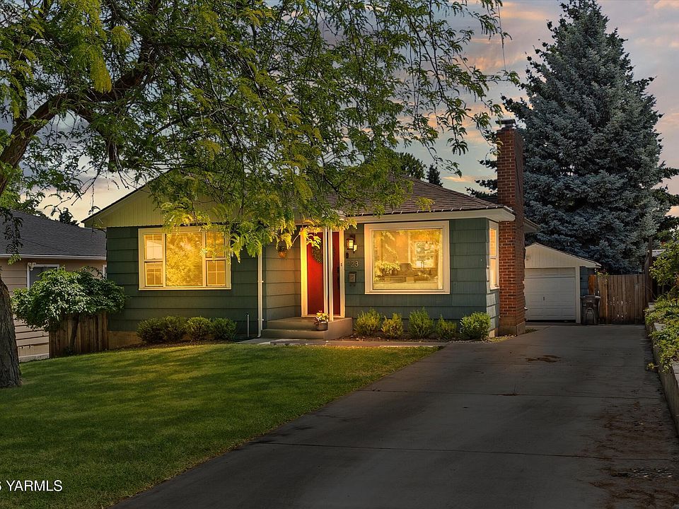 1st image of 223 N 25th Ave