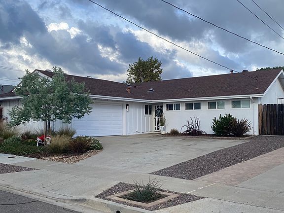 3rd image of 6463 Lake Apopka Pl