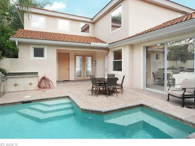 5678 Lago Villaggio Way, Naples, FL, 34104