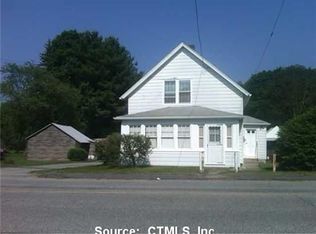 15 Pink Row, Uncasville, CT 06382