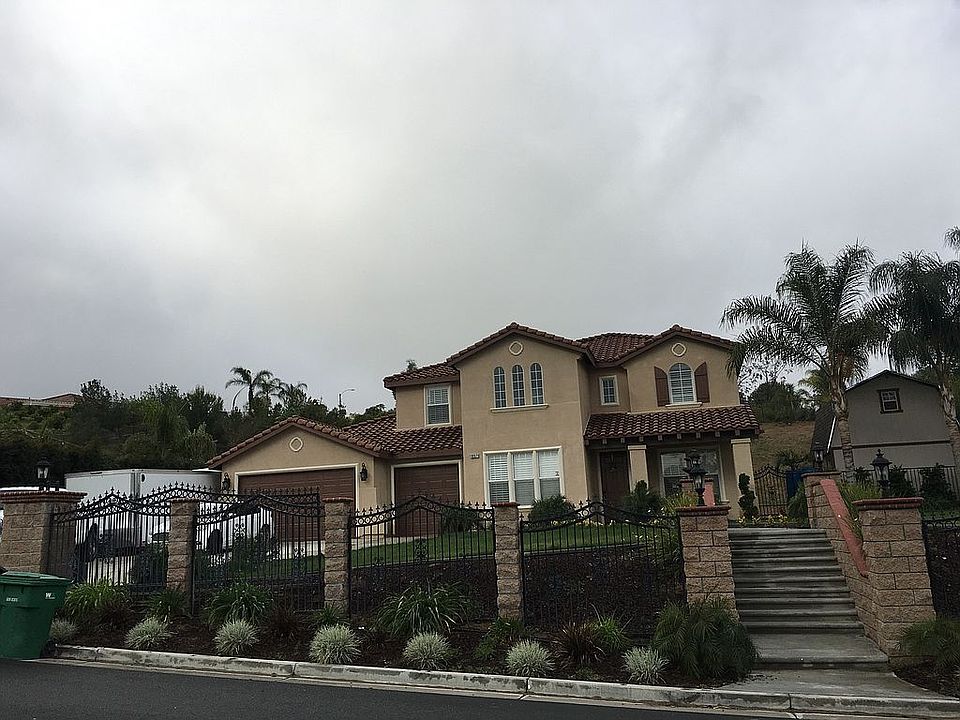 2nd image of 16571 Maplegrove Ct