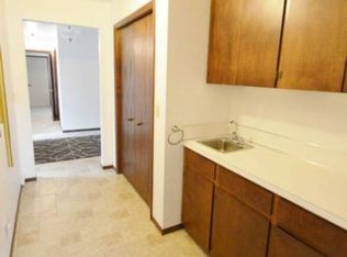 1105 Mattes Dr, Midland, MI 48642