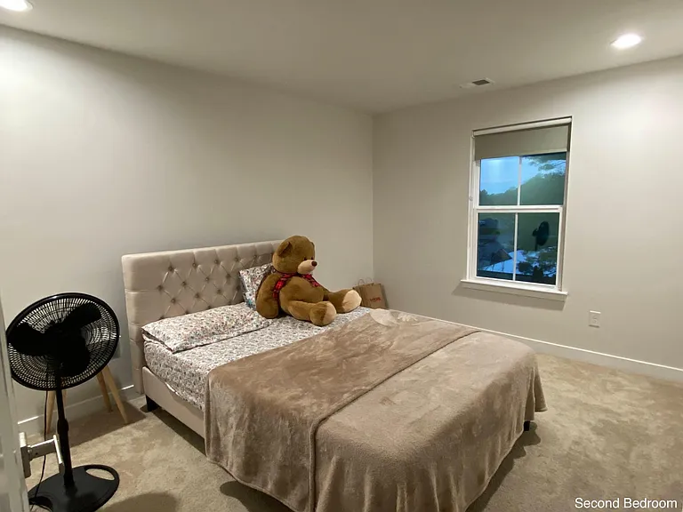 112 Azalea Dr — Photo 8