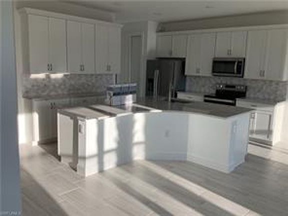 2nd image of 4291 Sonoma Oaks Cir