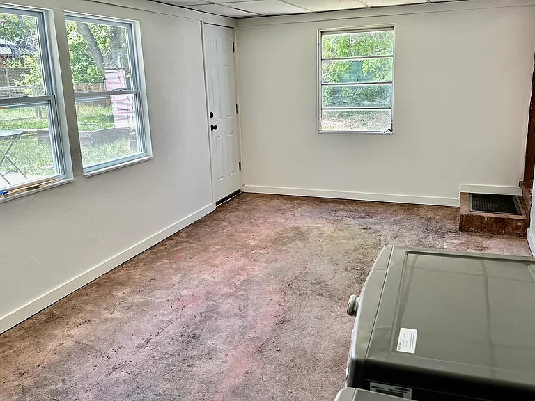 2053 S Julian Cir — Photo 11