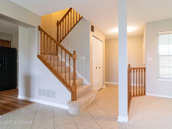 5th image of 30W098 Fairfax Ct