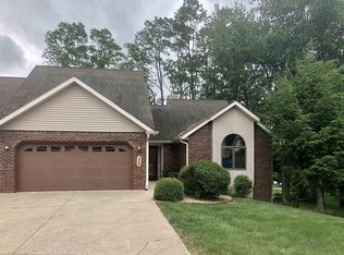 4790 W Briar Gate Ct, Bloomington, IN 47404