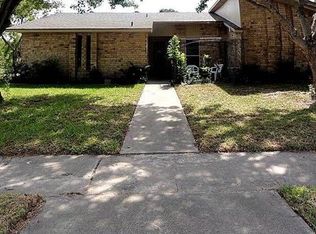 127 Seco Dr, Portland, TX 78374