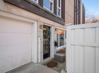 1319 W Webster Ave, Chicago, IL 60614