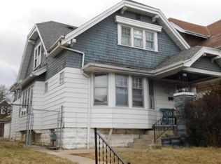 2621 N 40th St, Milwaukee, WI 53210