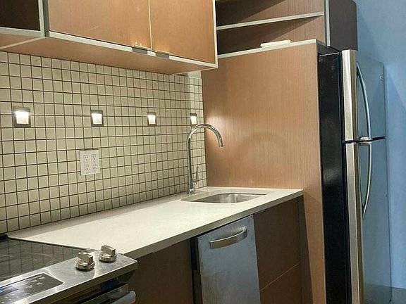 3rd image of 442 Meeker Ave #1AZ
