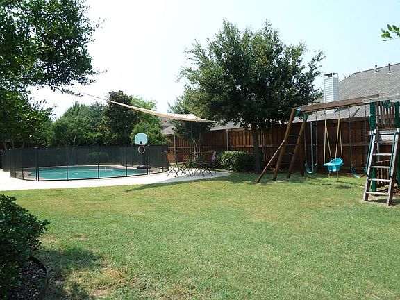 2nd image of 1304 Cherry Brook Way