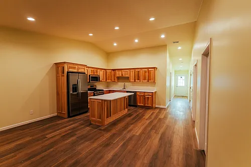 300 E Bacon St Photo 1
