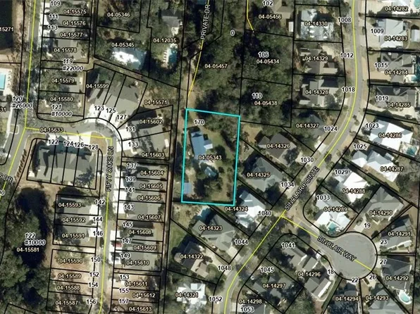 170 S Harrington Rd, Saint Simons Island, GA 31522