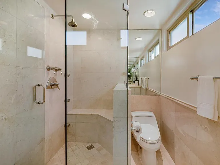640 W Solana Cir W #18 — Photo 32