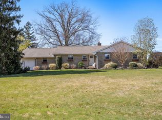 4294 Township Line Rd, Newtown, PA 18940