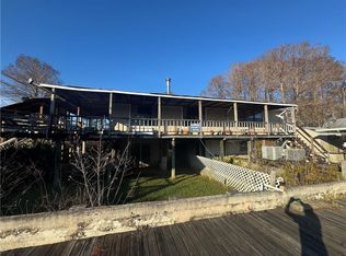 31748 Shelton Dr E, Springfield, LA 70462