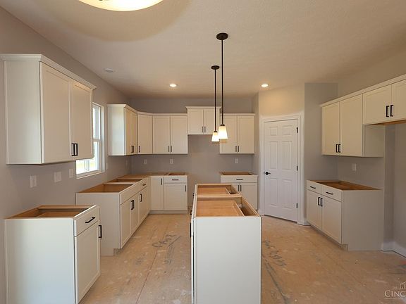 3rd image of 1496 Acadia Dr #10