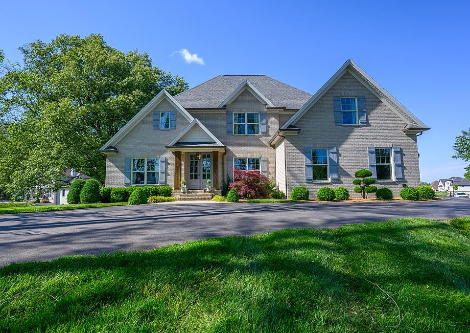 1st image of 4655 Honeysuckle Ln
