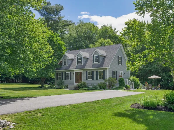 30 Birchwood Terrace, North Yarmouth, ME 04097