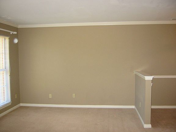 4th image of 5132 Fox Mill Ct