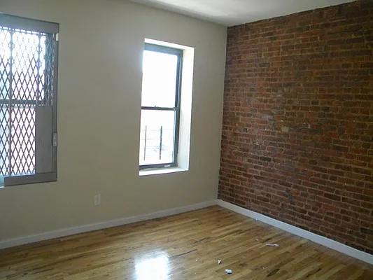 Rented by City Connections Realty | media 21